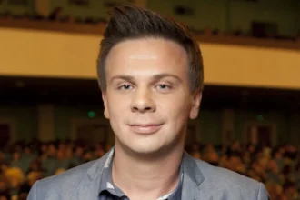 дмитро комаров