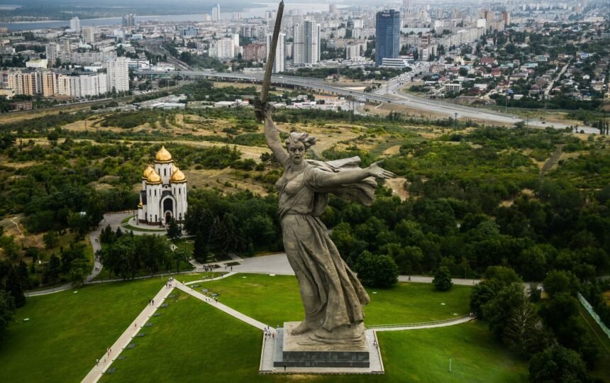 родина мать